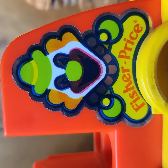 Fisher Price clown car made for Little People collection - Picture 6 of 7